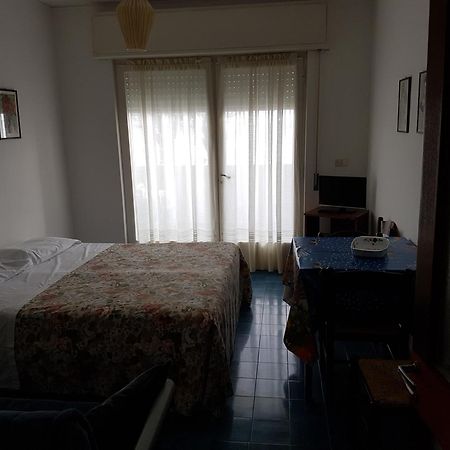 בורדיגרה Hotel Piccolo Paradiso מראה חיצוני תמונה